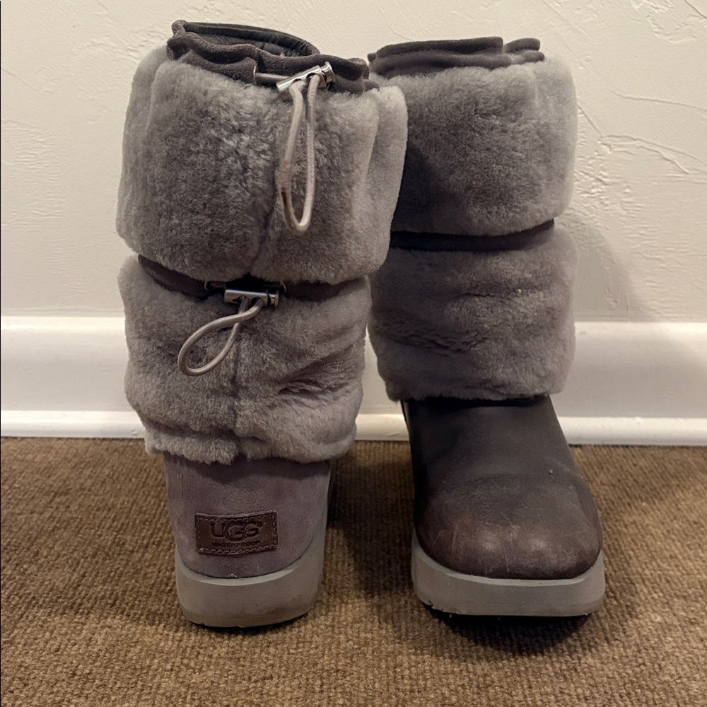UGG Boots with the fur! Warm, waterproof, snow boots